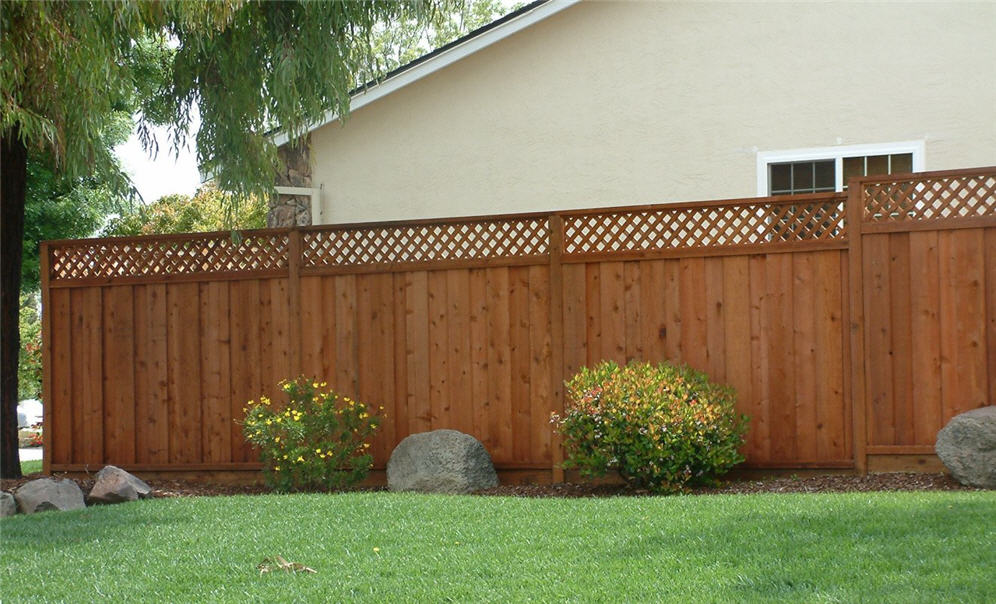 Privacy Fence with Lattice