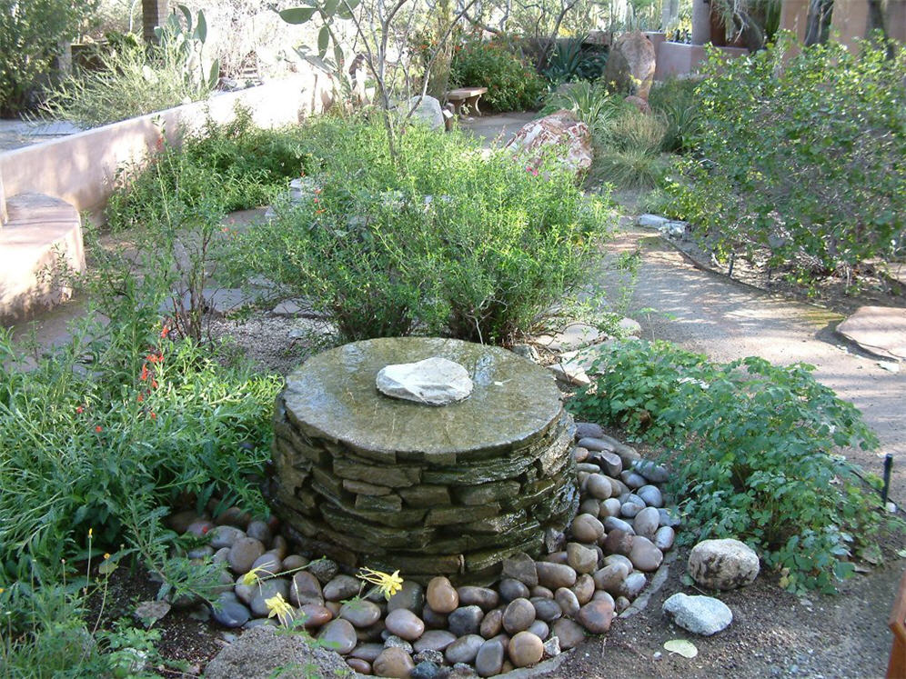 Circular Water Feature