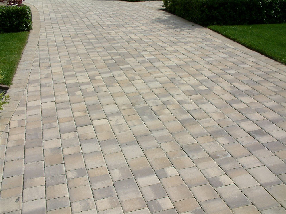 Manufacture Brick Paving